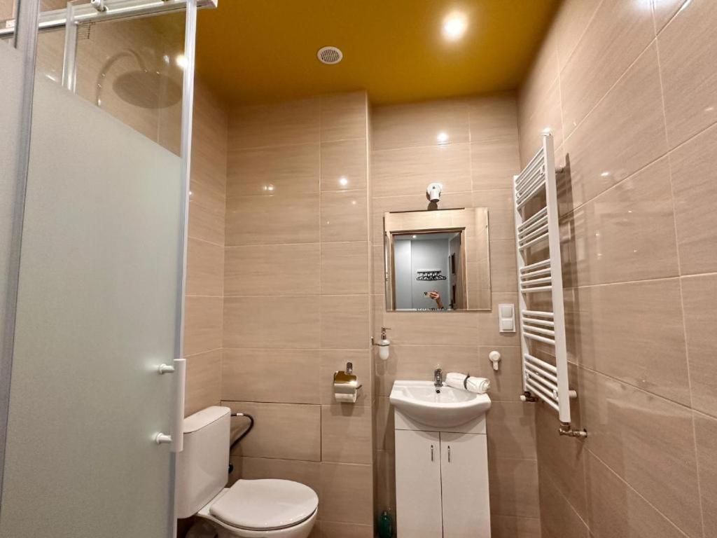 The M O D E R N C I T Y Spot Appartement Katowice Buitenkant foto